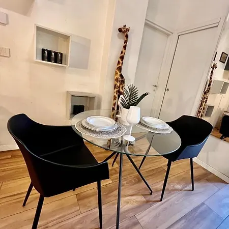 White Near Linate Apartamento